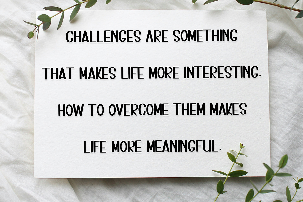 Quotesc, a Handwritten Font by InermediaSTUDIO (Photo 4 of 7)