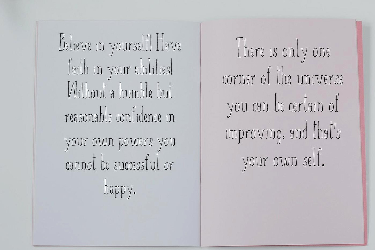 Aiza Shine Serif Regular Font preview 3