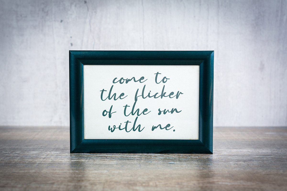Anyer Beach - Handwritten Font, a Script Font by StringLabs (Photo 3 of 11)