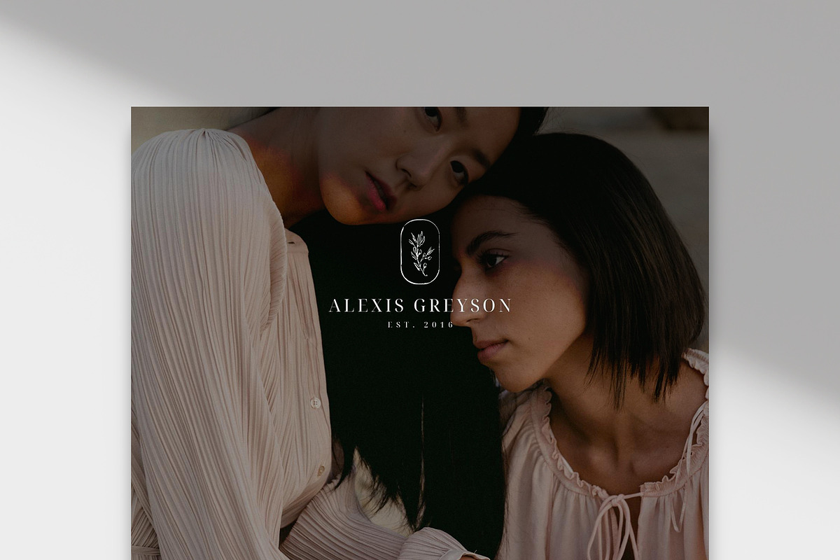 Canva Photographer Magazine Template, a Magazine Template by roselindoco (Photo 5 of 5)
