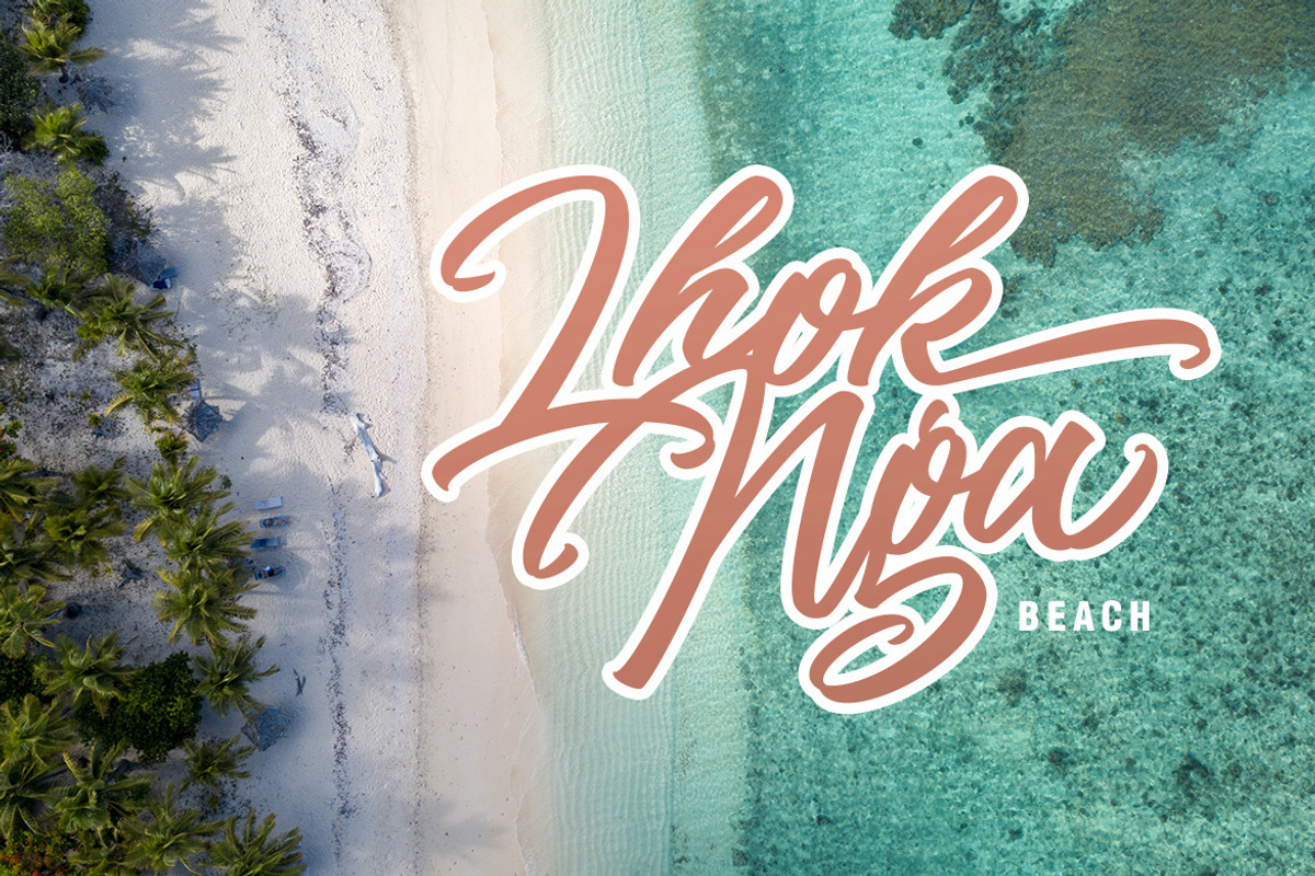 The Woofey Script Typeface preview 5