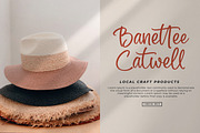 Shènttany, a Script Font by Integritype Studio (Thumbnail 3 of 15)