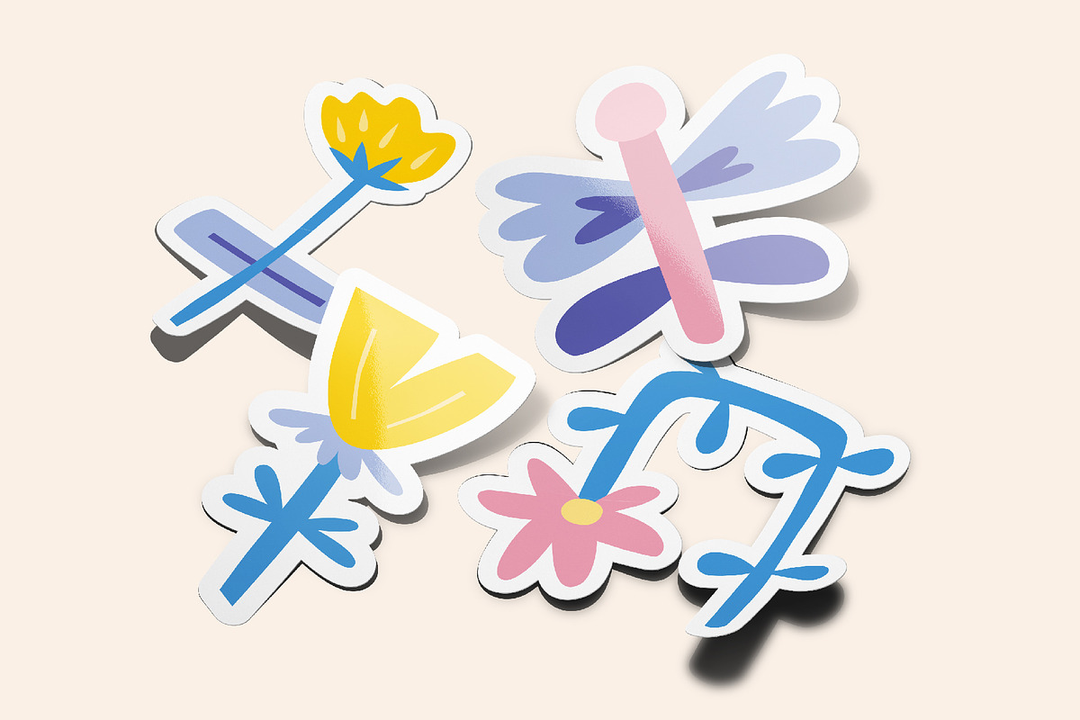 Spring Garden | Clipart + patterns, a Decorative Illustration by katieromanoff_art (Photo 12 of 19)