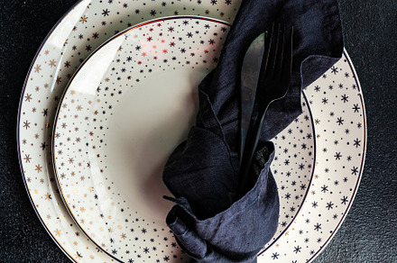Christmas table setting, a Food & Drink Photo by Anna Bogush