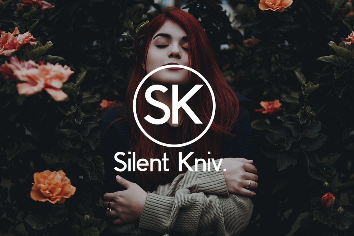 Mandisa Modern Sans Serif Font, a Sans Serif Font by UICreative (Photo 7 of 13)