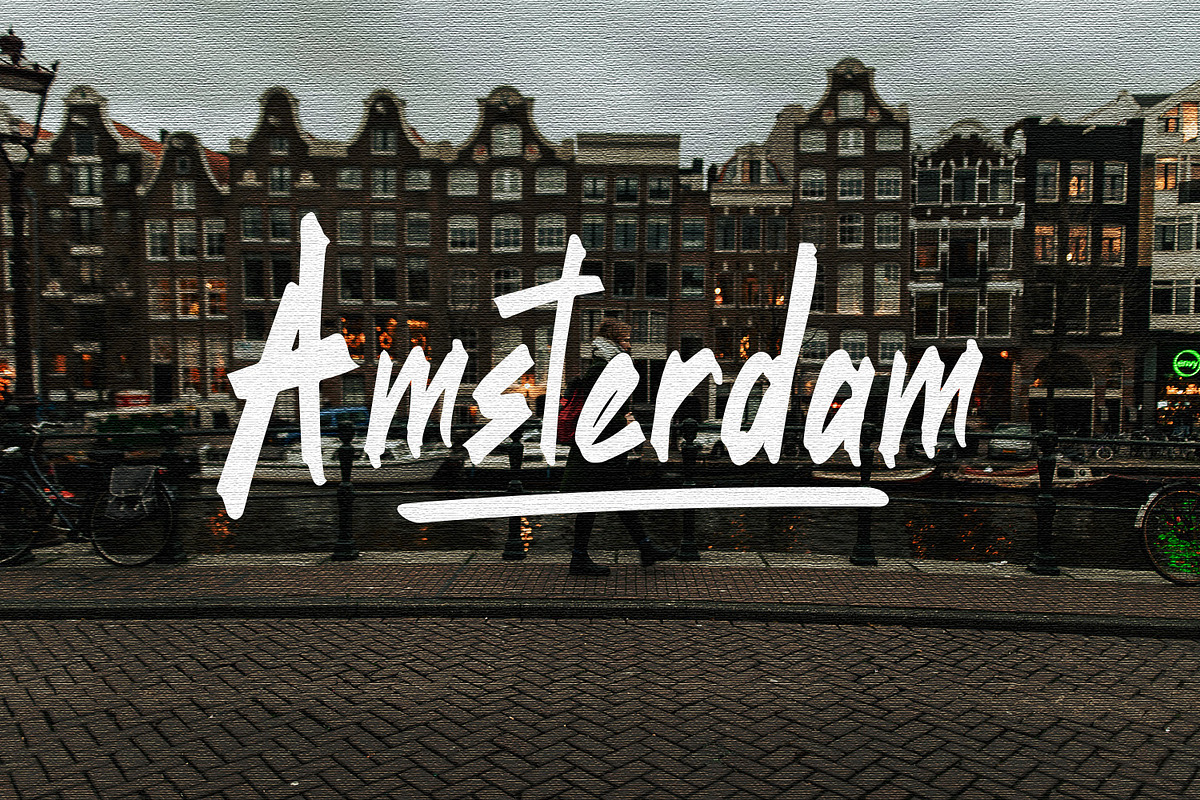 Bottamon, a Handwritten Font by NTC Graphic (Photo 5 of 12)