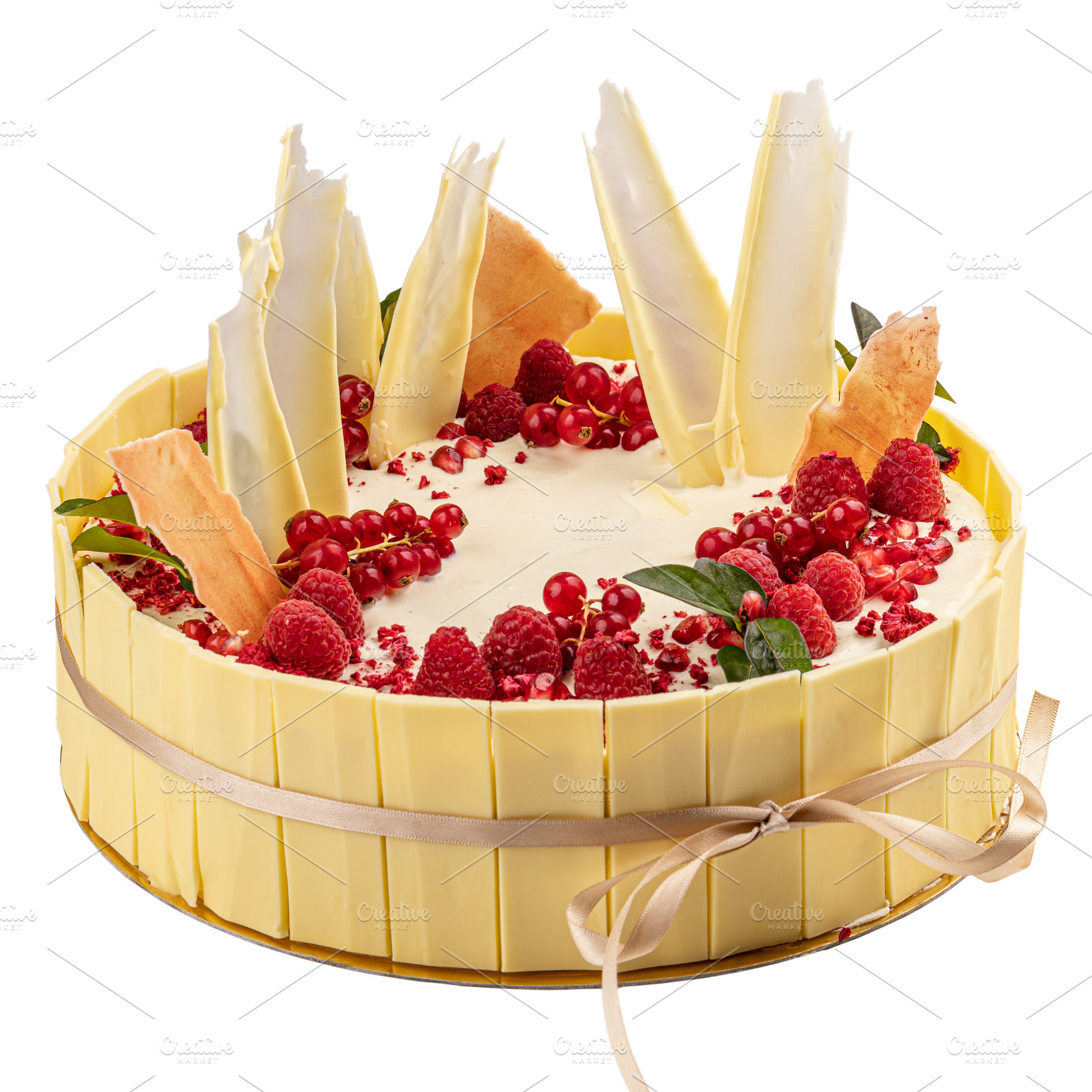 Whole white chocolate cake, a Background Photo by Grafvision photography