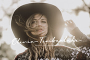 Royal Amigo | Modern Script Font, a Script Font by Ariya Works (Thumbnail 4 of 9)