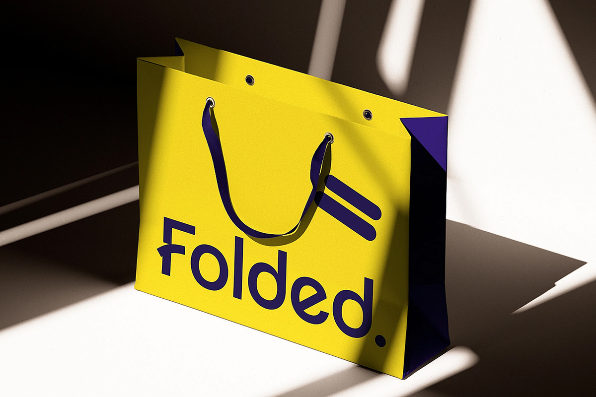 Felotta – Geometric Sans Serif, a Sans Serif Font by Brand Earth (Photo 7 of 7)