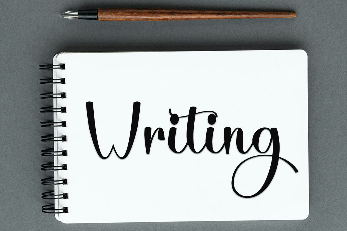 Dairy Wedding, a Handwritten Font by InermediaSTUDIO (Photo 7 of 8)
