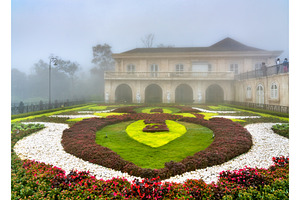 Suoi Mo Garden at Ba Na Hills, an Architecture Photo by Leonid Andronov