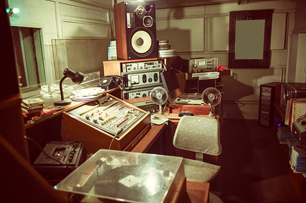 Vintage radio studio, a Technology Photo by Patricia Hofmeester