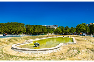 Pool at Champ de Mars in Paris, an Architecture Photo by Leonid Andronov