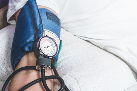 Test with a blood pressure meter. 