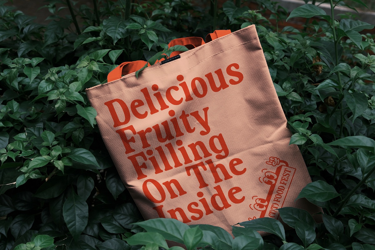 Fiyona Retro Variable Font, a Serif Font by That That Creative (Photo 5 of 24)