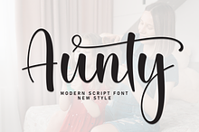 Aunty | Script Font