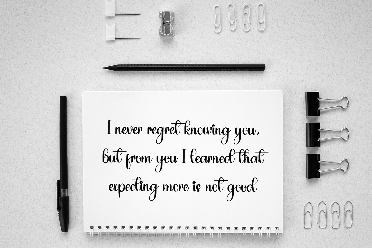 Thinking, a Handwritten Font by InermediaSTUDIO (Photo 5 of 7)