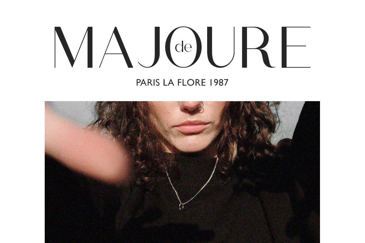 Valuxe  - Minimal & Elegant, a Sans Serif Font by Tammami (Photo 6 of 12)