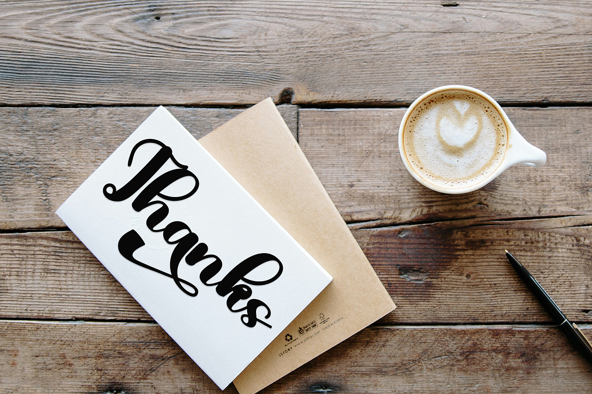 Bilateral, a Handwritten Font by InermediaSTUDIO (Photo 8 of 8)