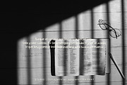 Storke - Experimental Font, a Handwritten Font by Graphicfresh (Thumbnail 9 of 10)