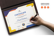 576. Modern Certificate Template, a Stationery Template by CreativeRezwan (Thumbnail 3 of 3)