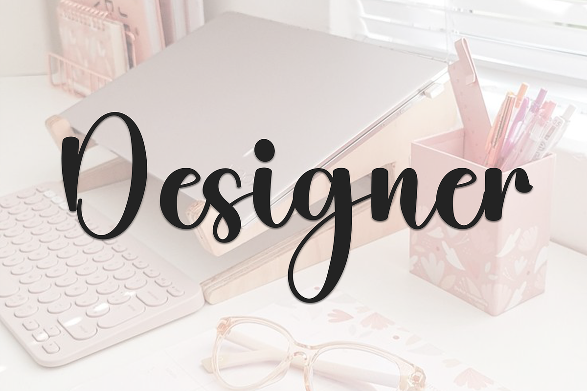 Summer Holiday, a Handwritten Font by InermediaSTUDIO (Photo 2 of 8)