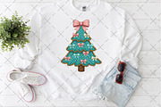Coquette Crochet Yarn Christmas Tree, an Illustration by Craft Nest (Thumbnail 4 of 6)