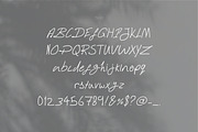 IZZIE - Handwritten Font, a Script Font by Hybridbee Design (Thumbnail 7 of 10)