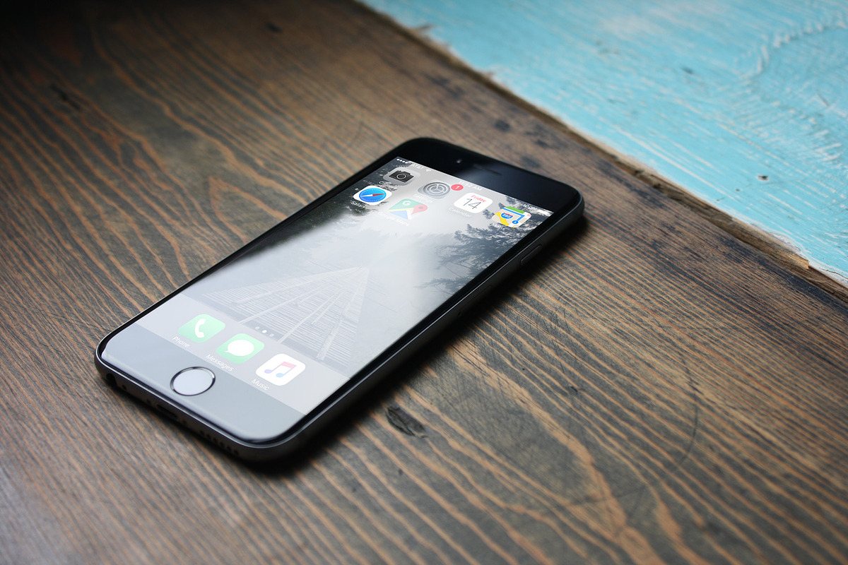 iPhone 6 Photoshop Mockup #2, an iPhone Mockup by SLTFNDRY (Photo 3 of 4)