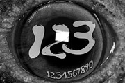 Bleedcry Typeface - Realistic Blood, a Handwritten Font by Drizy (Thumbnail 5 of 9)