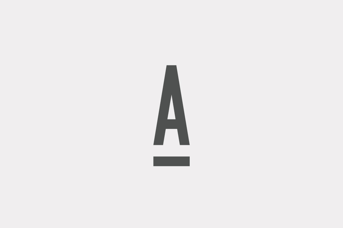 Knoxville | A Logo Creating Font preview 7