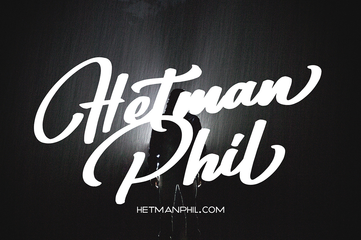 Qirttam Risllara, a Script Font by pineungtype (Photo 5 of 9)