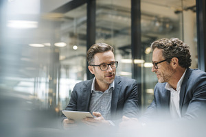 Meeting in modern office, a Photo by Beautiful things