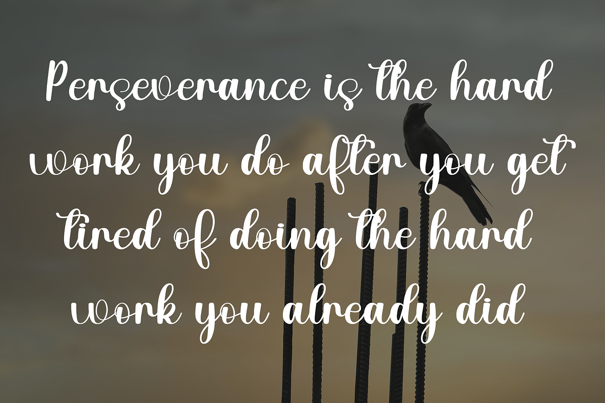 Romantic Autumn, a Handwritten Font by InermediaSTUDIO (Photo 4 of 8)