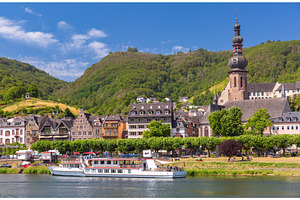 Cochem Old Town with St Martin