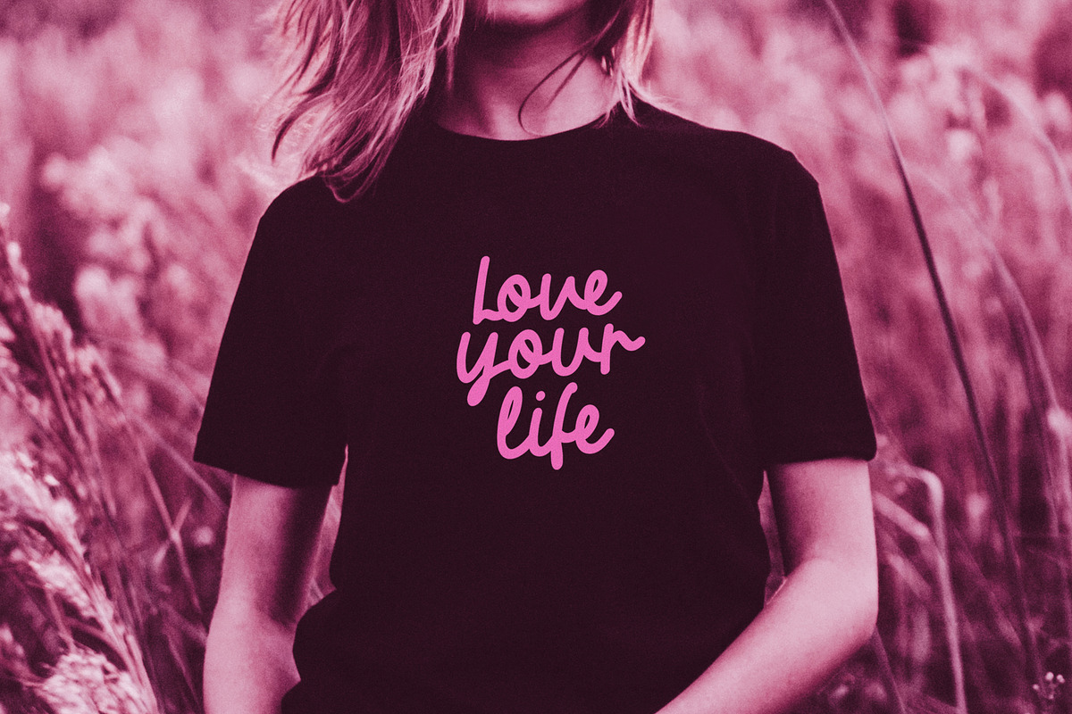 Handwriting Bold Script Font Magenta, a Script Font by pixelcolours (Photo 2 of 5)