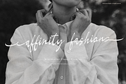 La gratesa | Signature Script, a Script Font by Denustudios (Thumbnail 9 of 12)