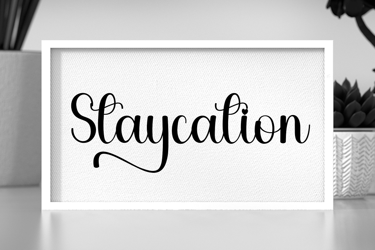Quality Signature, a Handwritten Font by InermediaSTUDIO (Photo 3 of 9)