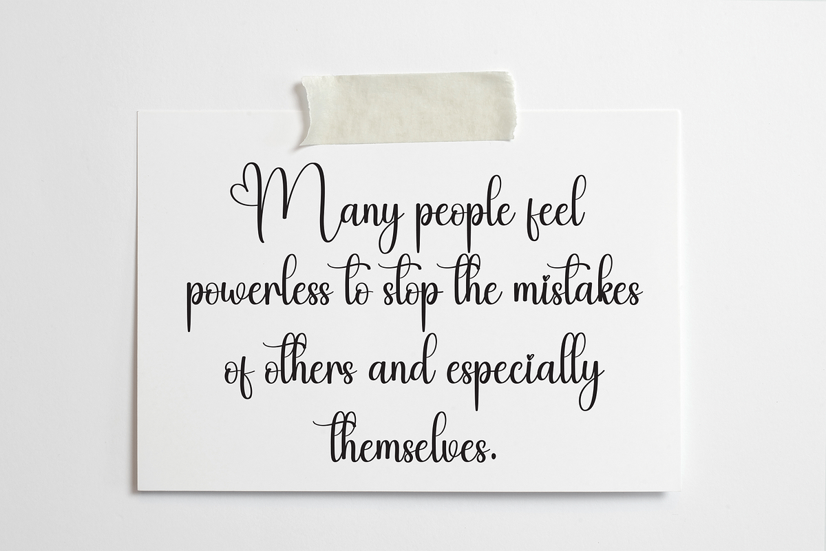Best Blanket | Script Font, a Handwritten Font by Scratchones (Photo 4 of 9)