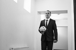 meeting the bride and groom in a hotel room, a Person Photo by Weddings, People, Travel
