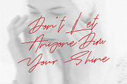 Ralliya Casual Signature Font, a Script Font by Maulana Creative (Thumbnail 2 of 7)