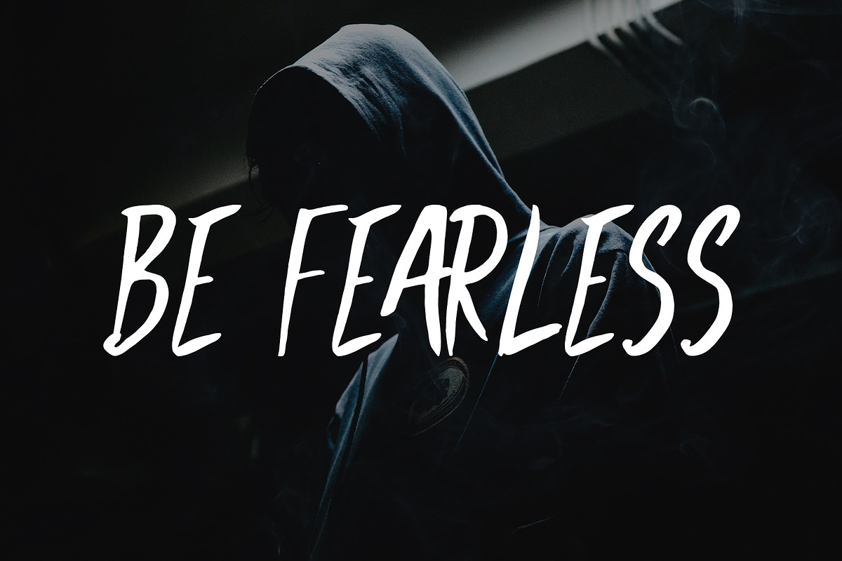 Faresego Script Typeface, a Sans Serif Font by Creativetacos (Photo 3 of 7)