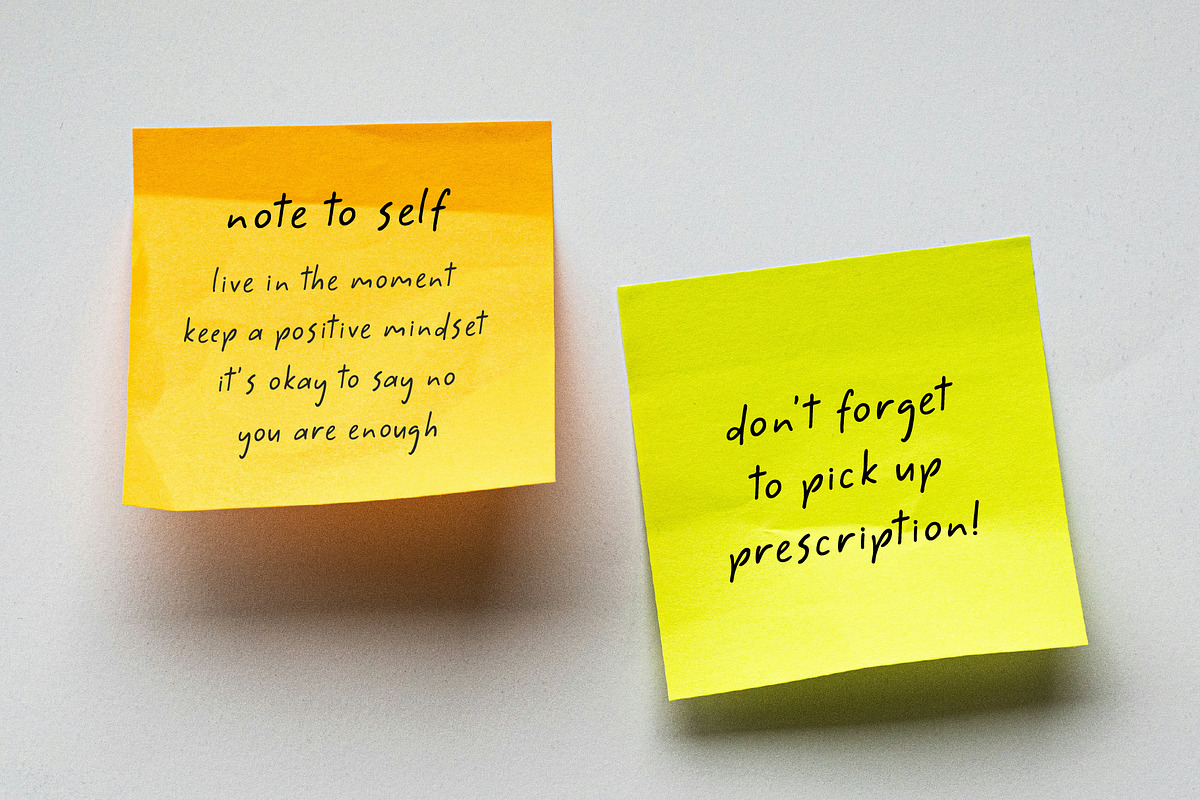 Simple Casual Notes Handwritten Font, a Handwritten Font by Kaya Fonts (Photo 13 of 24)