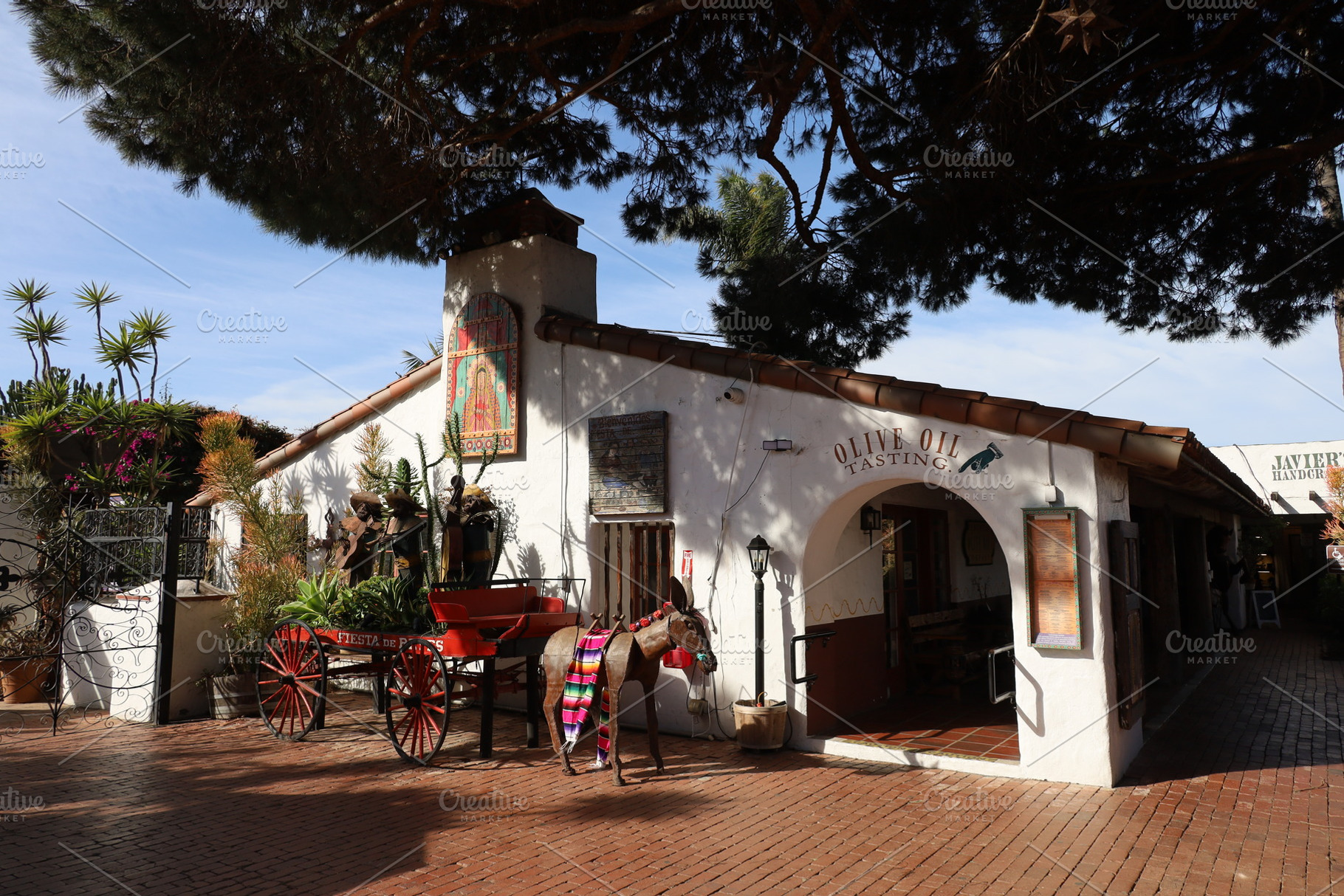 Fiesta de Reyes, Old town San Diego, an Architecture Photo by uncreative