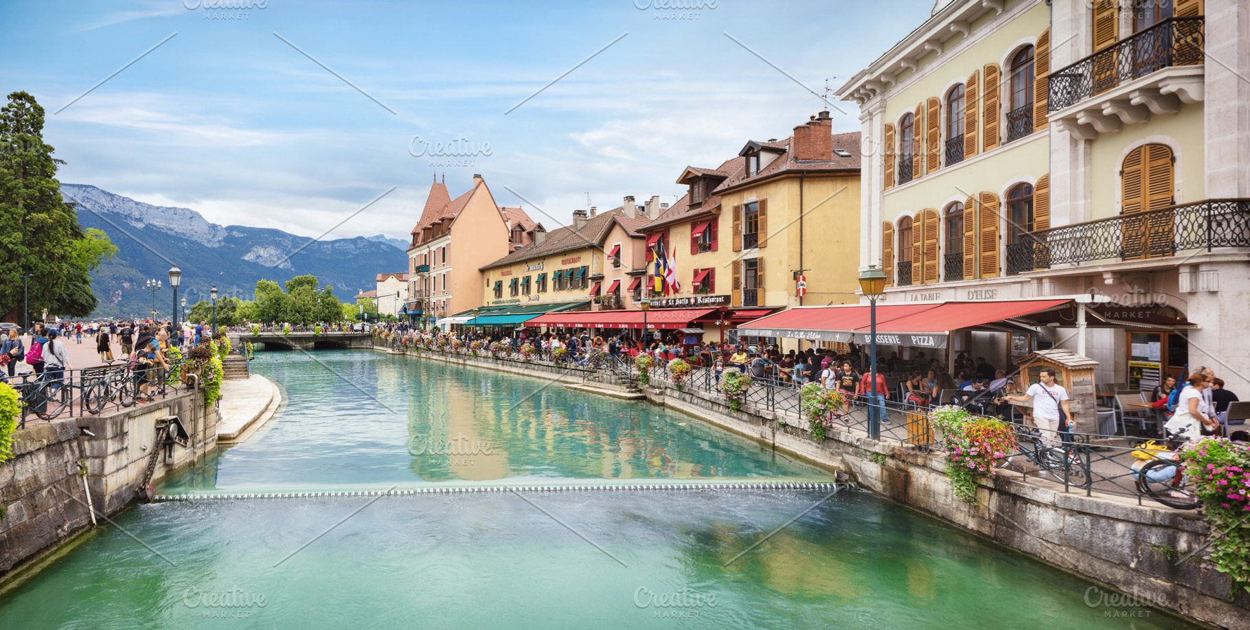 ANNECY, FRANCE - AUGUST 13, 2018: To, an Architecture Photo by sweet spot