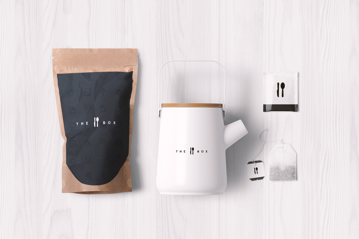 100 Minimal Logos - Premium Kit, a Branding & Logo Template by Design District (Photo 6 of 7)