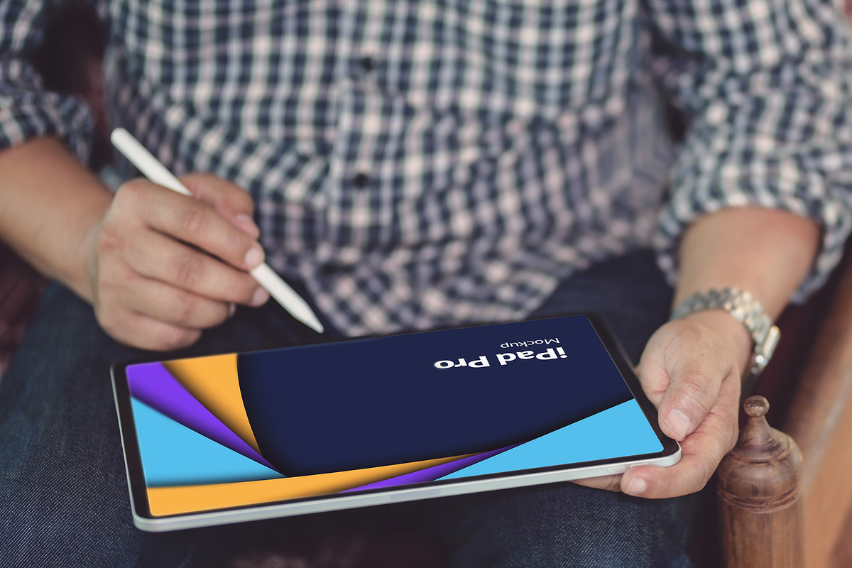 24 iPad Pro Mockup #1, an iPad Mockup by Walentin (Photo 7 of 25)