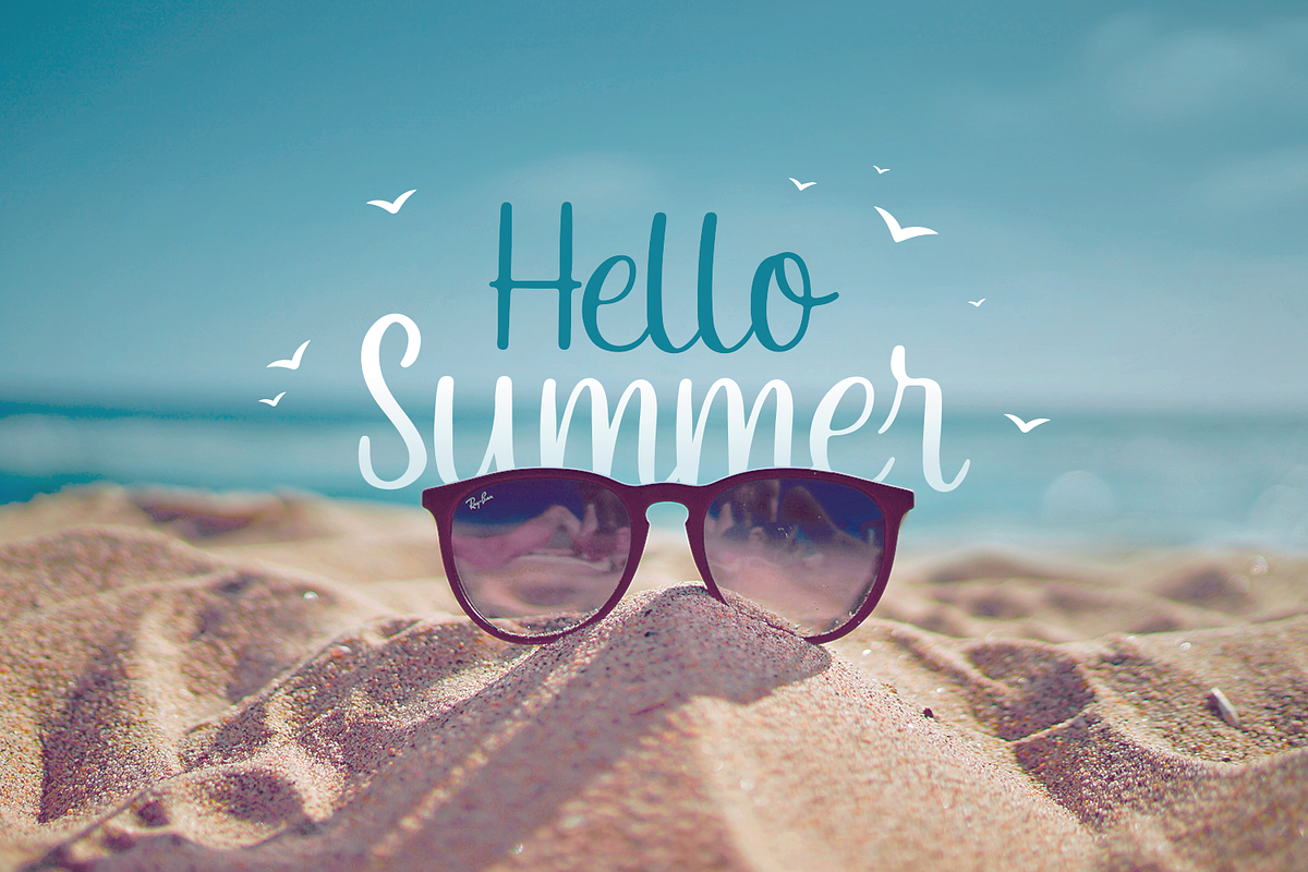 Eveliana - Lovely Script Font, a Script Font by Pixesia Studio (Photo 2 of 10)