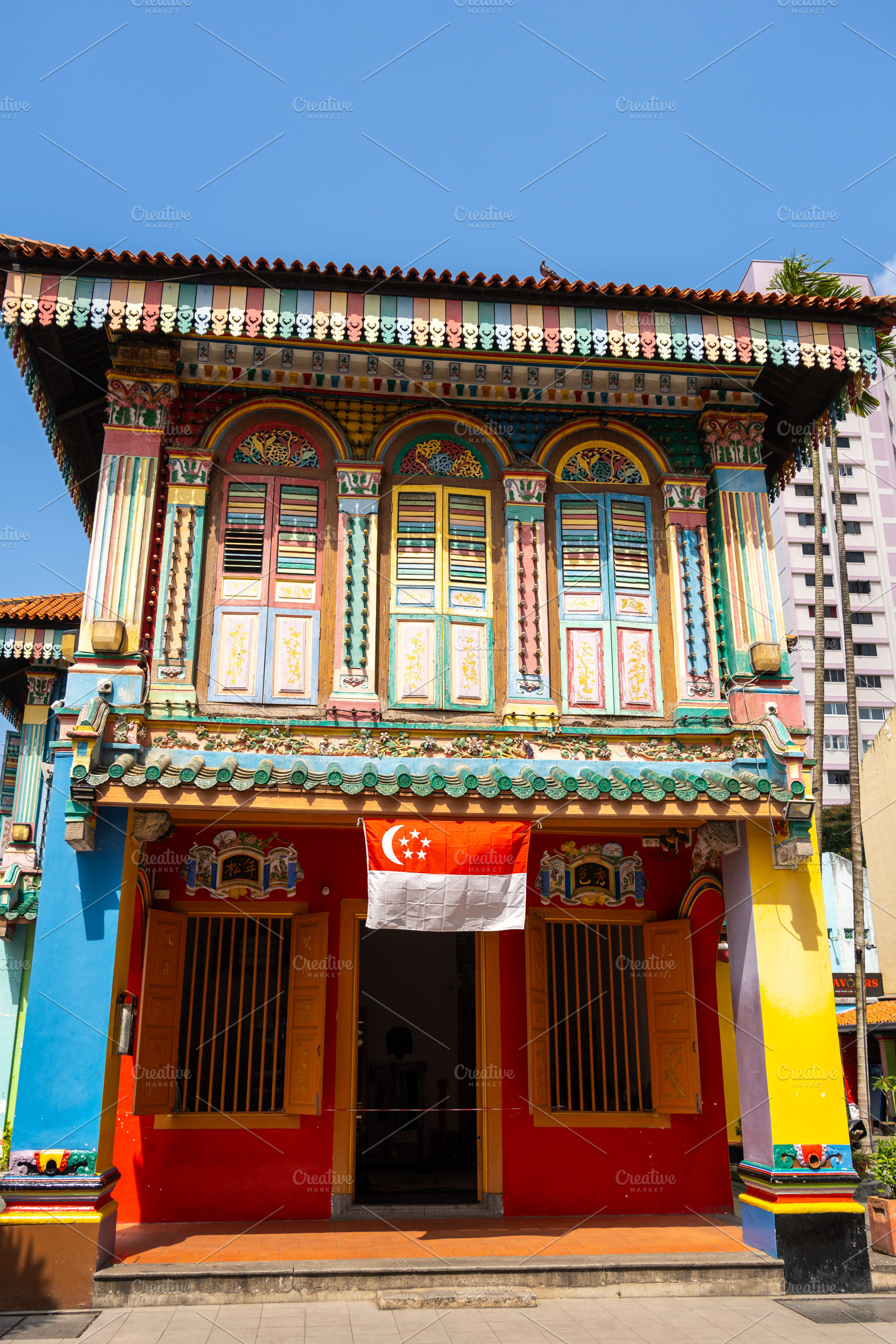 Colorful House of Tan Teng Niah in Little India, Singapore, an Architecture Photo by GoodGoods