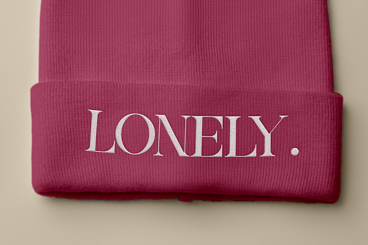 Lovely - Embroidery Serif BX Font, a Serif Font by overlaytemplates (Photo 3 of 5)